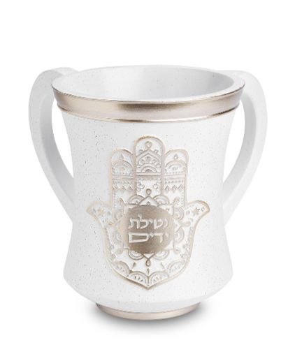 картинка Натла полистоун белая с серебристой хамсой от магазина Бронная.Shop+